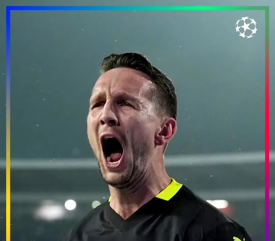 关于本菲卡训练开放日，赛前队长鼓劲引欢呼，德甲在即，球队文化再被提及的信息