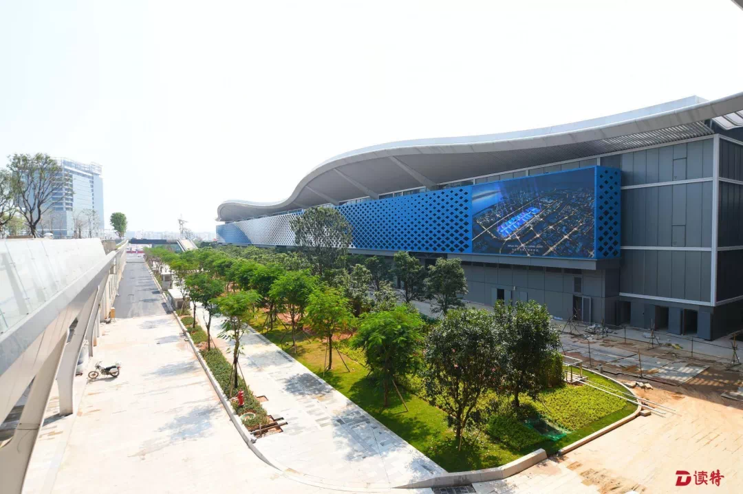 关于社区盾倒计时，武汉三镇今晨队长鼓劲，细节引发关注，信心回归，资深球员宣示担当的信息